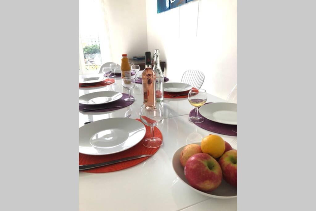 Apartment Spacious 3 Bedroom Flat Center - Magnificent View-parking Nice