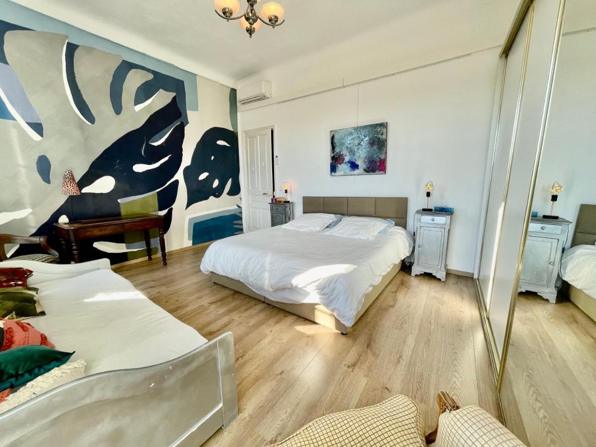 Spacious 3 Bedroom Flat Center - Magnificent View-parking Apartment